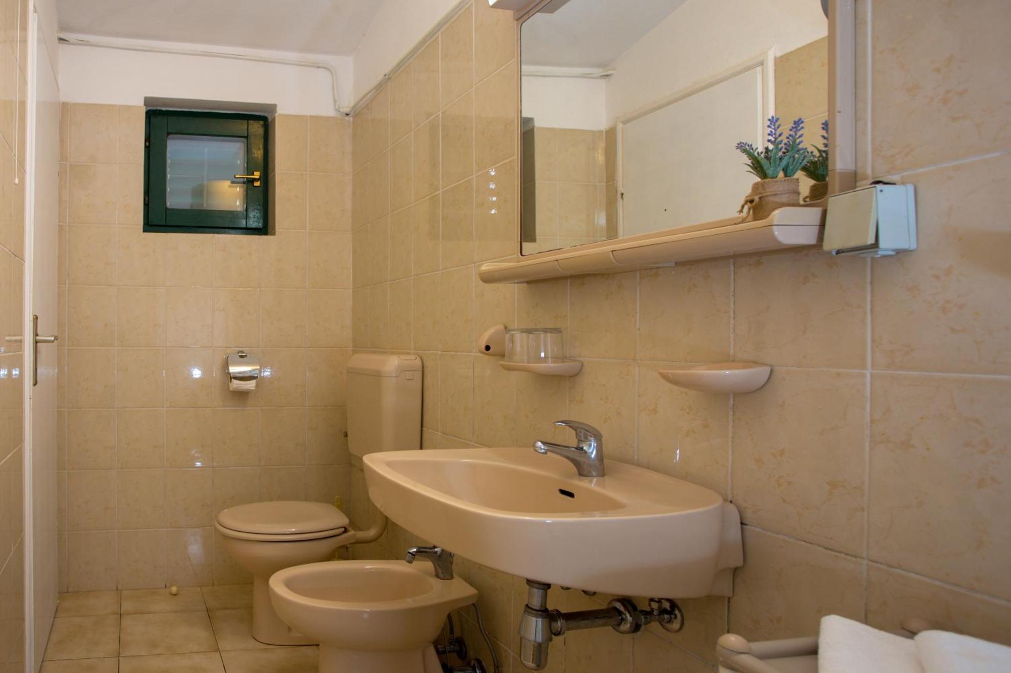 Apartments Afrodita دوبروفينك الغرفة الصورة