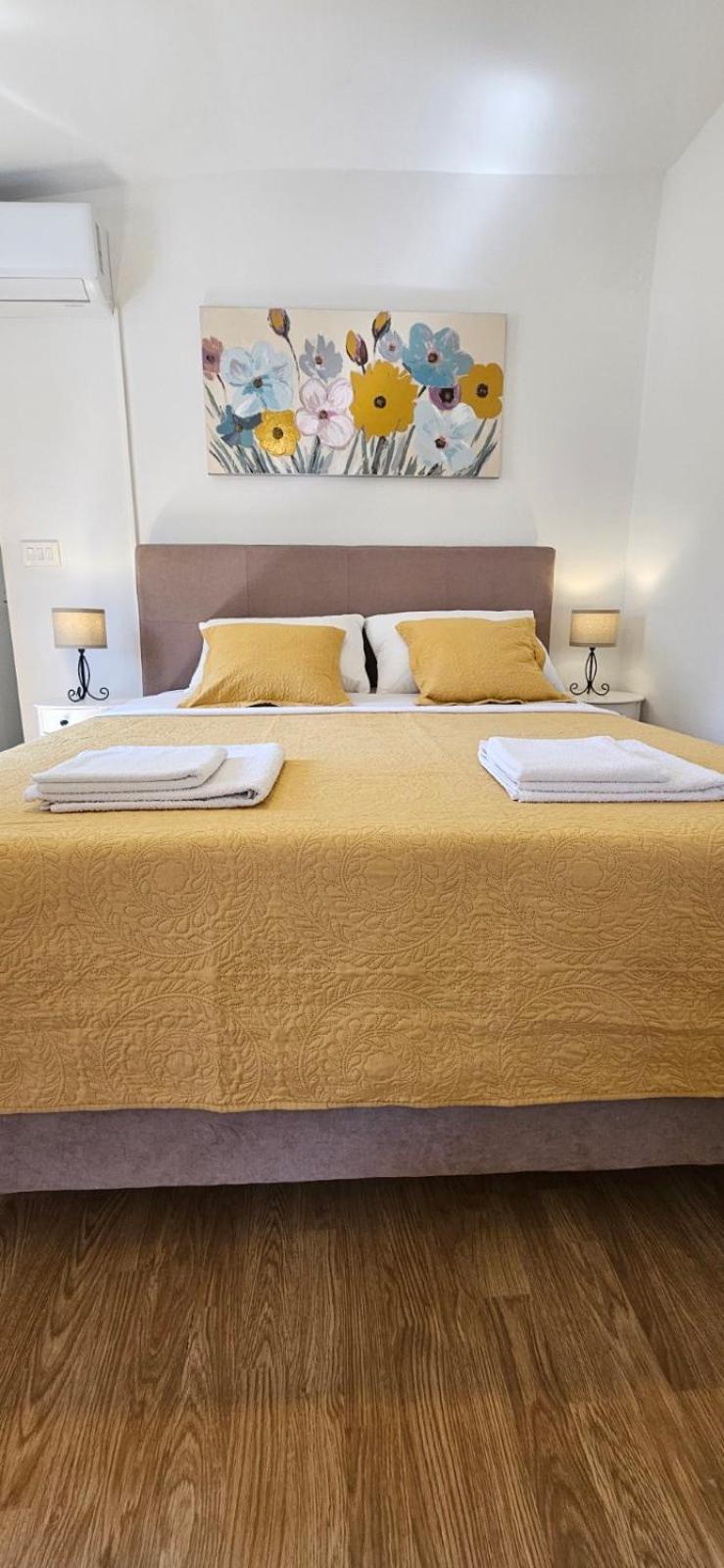 Apartments Afrodita دوبروفينك الغرفة الصورة